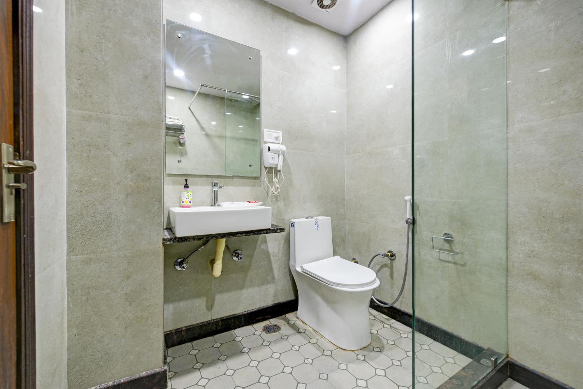 Hotel Le Grand - Walk-In From Rk Ashram Metro Station New Delhi Eksteriør bilde