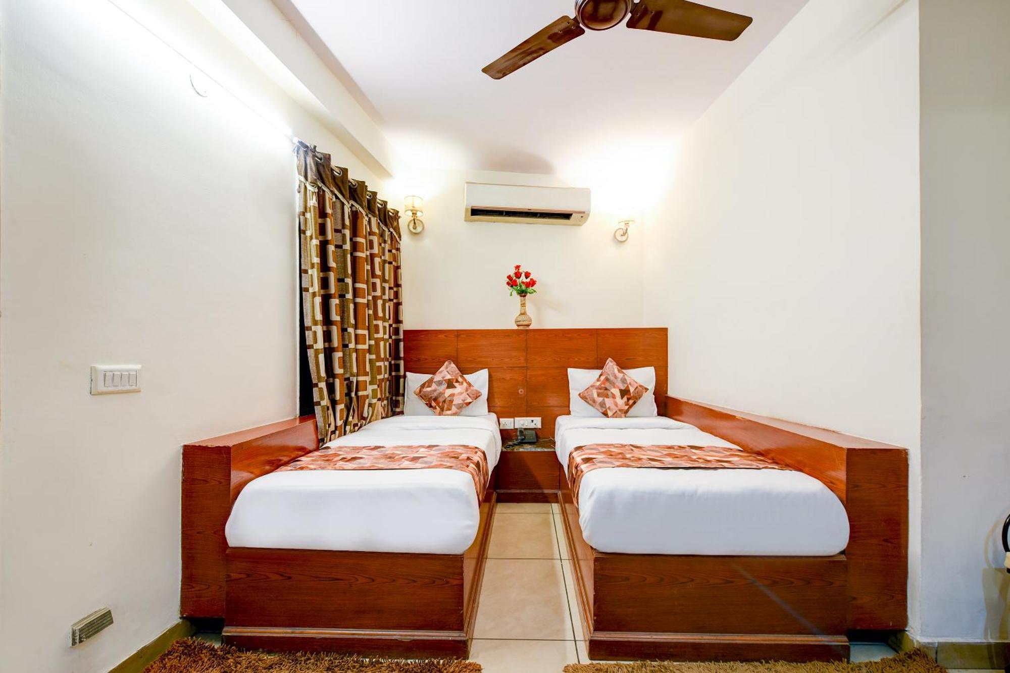 Hotel Le Grand - Walk-In From Rk Ashram Metro Station New Delhi Eksteriør bilde