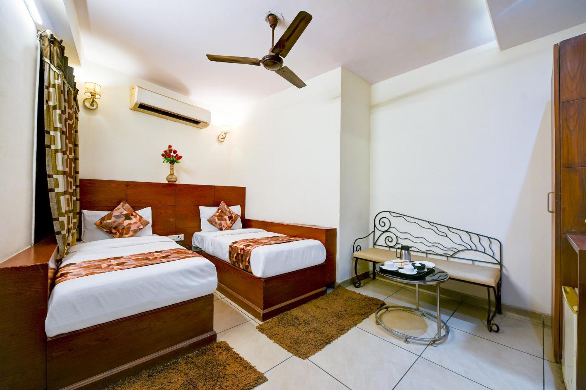 Hotel Le Grand - Walk-In From Rk Ashram Metro Station New Delhi Eksteriør bilde